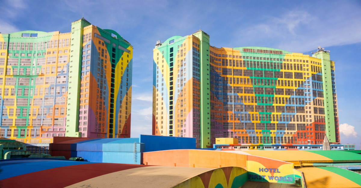 În cel mai mare hotel din lume încape populația unui mic oraș din România